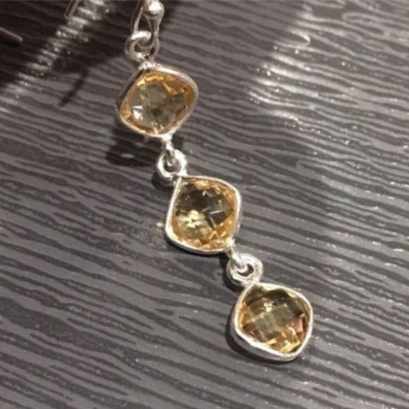 Triple Drop Cushion Cut Golden Citrine and Sterling Silver Earrings NWT - Picture 3 of 8